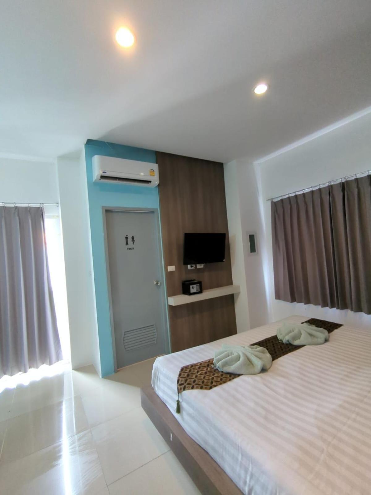 The Journey New * Patong